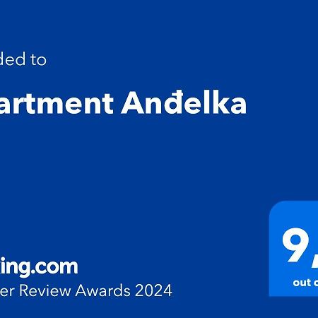 Apartment Andelka 奥米什 外观 照片